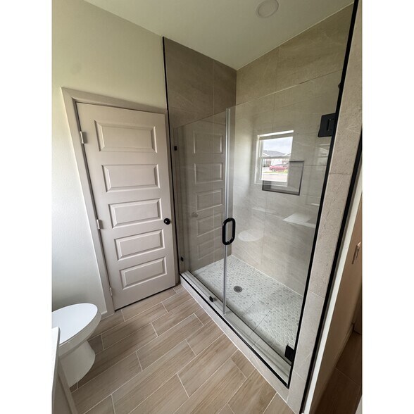 Building Photo - 2100 E San Andrea St