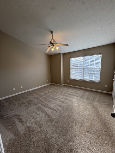 Building Photo - 2028 Shaylin Loop