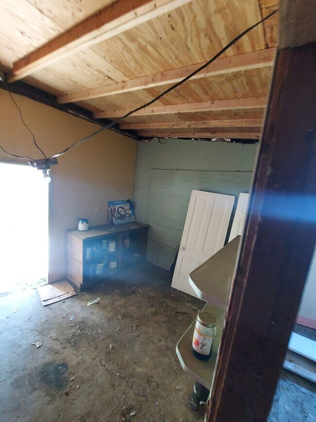 Building Photo - Charming Tacoma Home on a Peaceful Corner Lot!