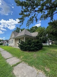 Building Photo - Cozy 1 bedroom duplex for rent!
