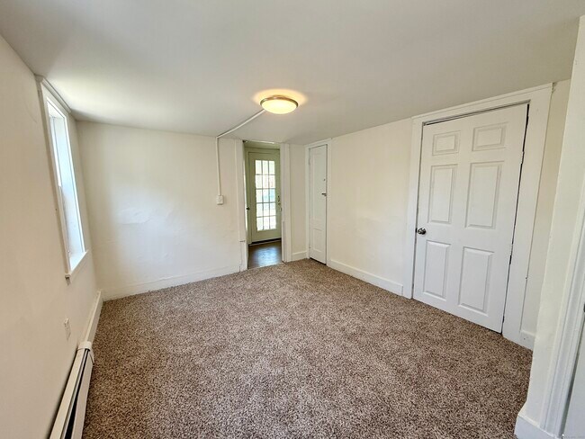 Building Photo - 94 Blackhall St