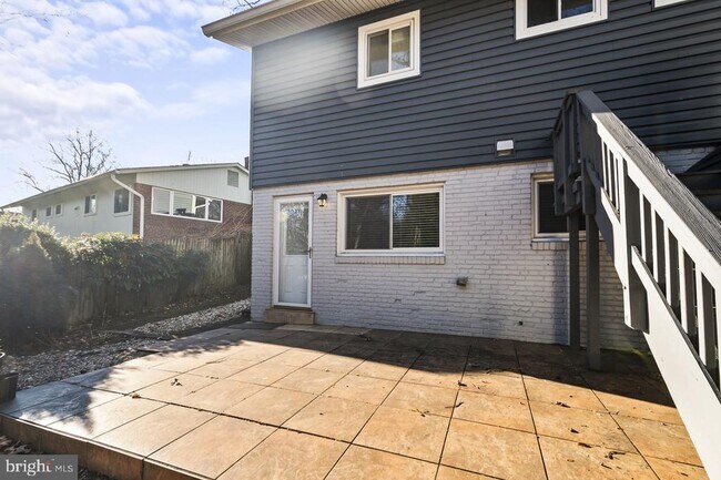 Building Photo - 6313 Tone Dr