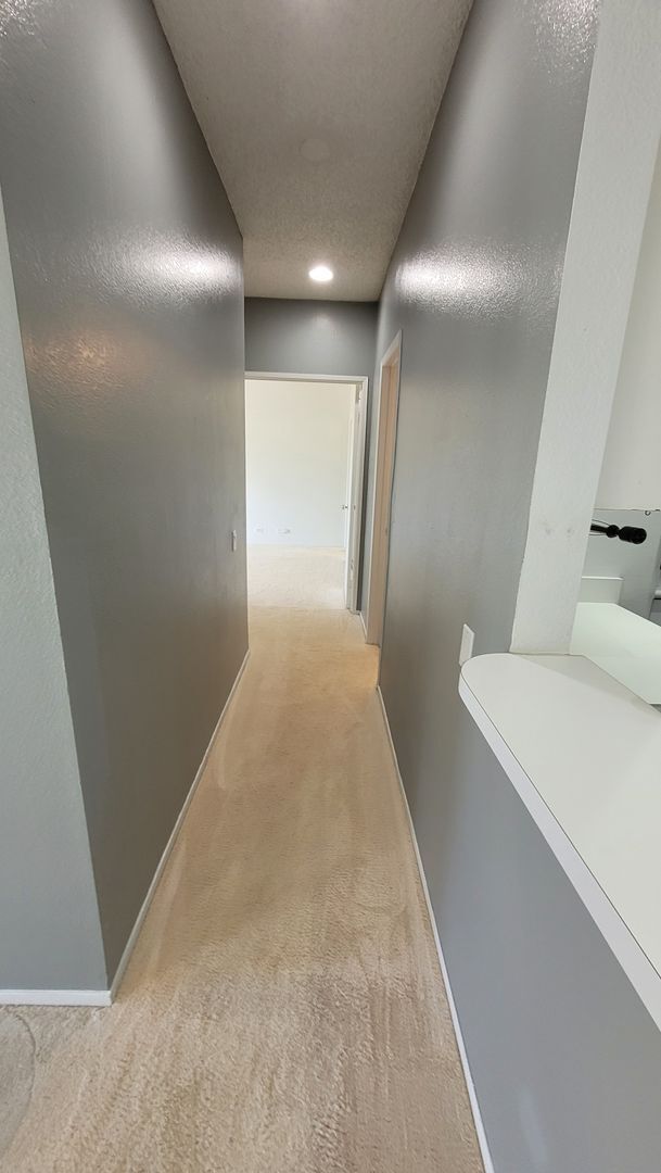 Building Photo - Centrally Located 2bd, 2bath, 2 pkg 1176sqft unit $2900