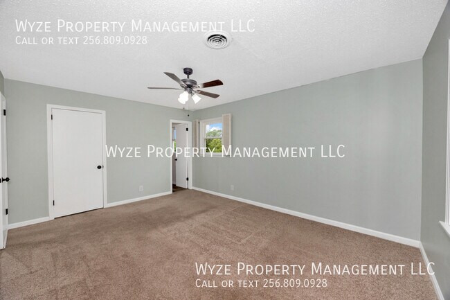 Building Photo - 11311 Mountain Crest Dr SE
