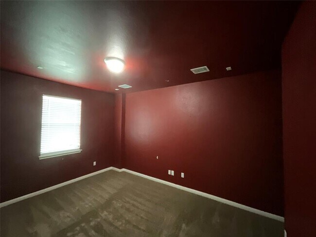 Building Photo - 615 Seminole Canyon Dr