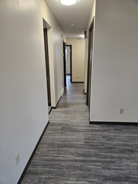 Building Photo - 1235A Thiher Dr