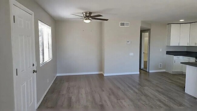 Building Photo - 68180 Cll Las Tiendas