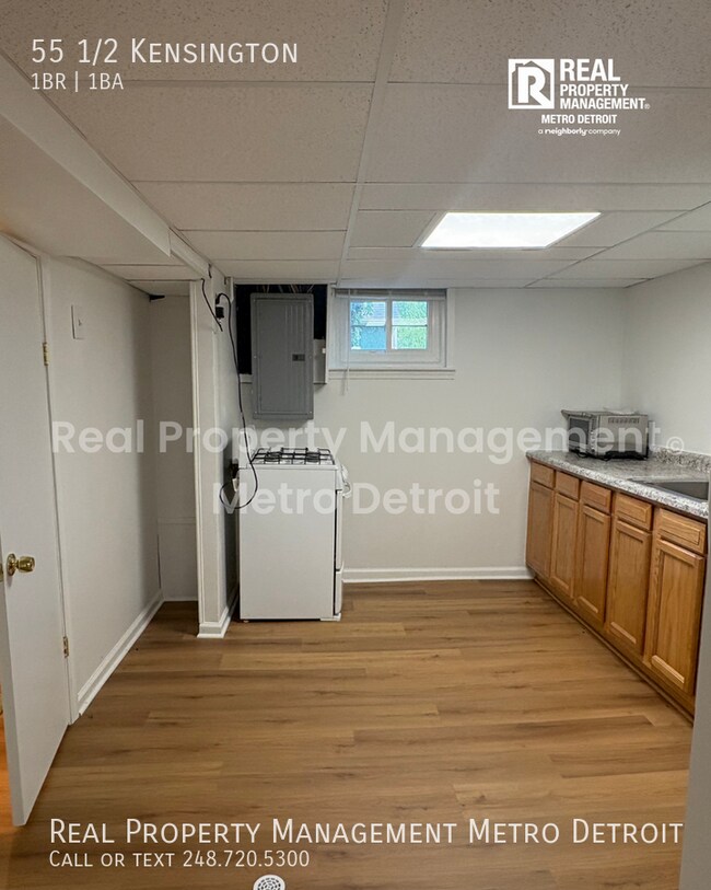 Building Photo - 55 1/2 Kensington-
