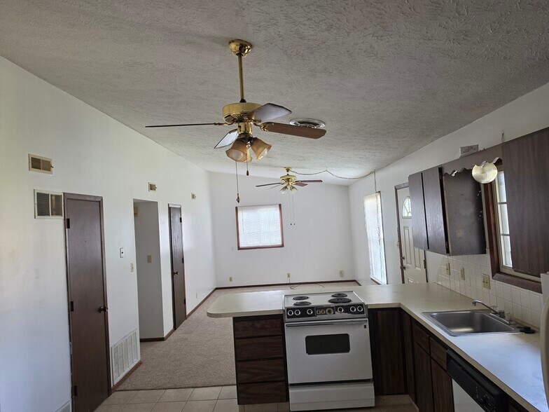 kitchen into living room - 2125 N. Monroe