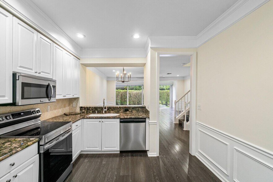 Building Photo - 21547 Saint Andrews Grand Cir