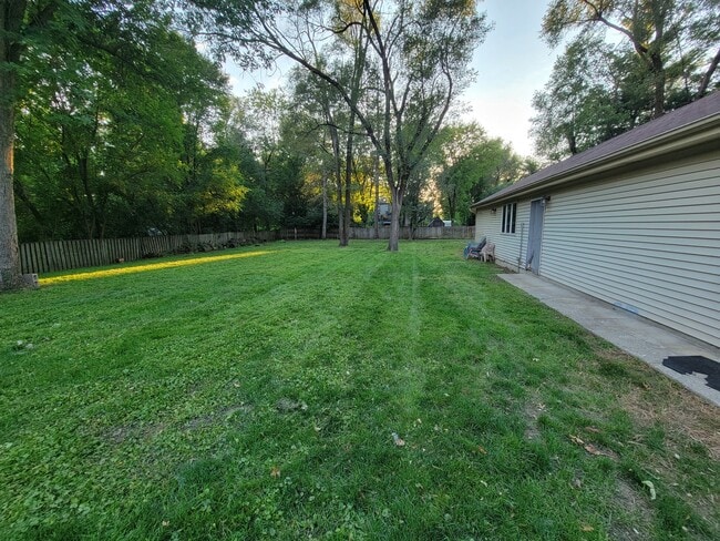Building Photo - 338 Pleasant Dr