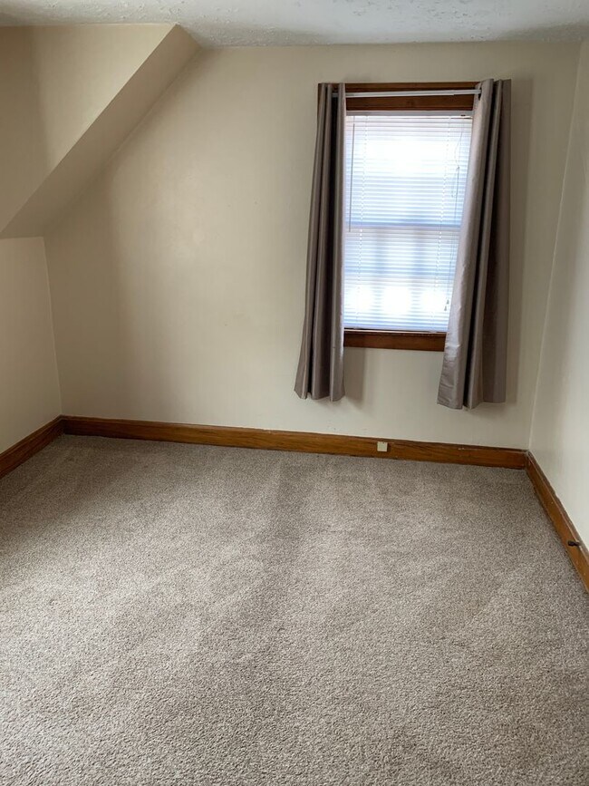 Building Photo - 1224 16th St