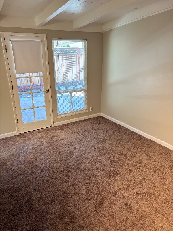 Building Photo - 2528 Rose Way