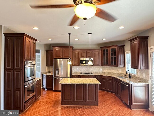 Building Photo - 22745 Balduck Terrace