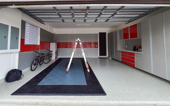 Building Photo - 14680 SW 17th St