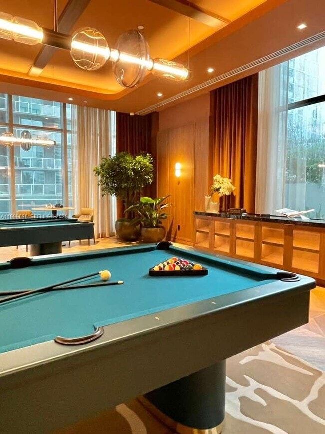 Building Photo - 77 SE 5th St