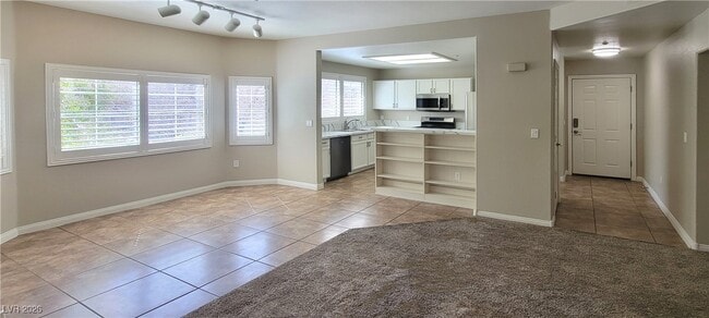 Building Photo - 830 Carnegie St