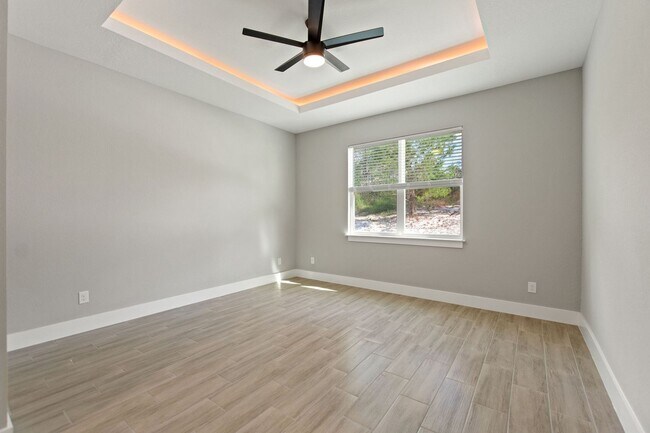 Building Photo - Deposit-Free! Modern, energy efficient hom...