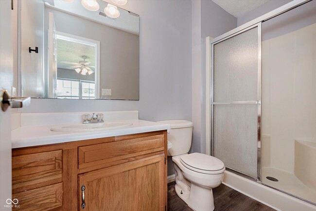 Building Photo - 9645 Claymore Dr