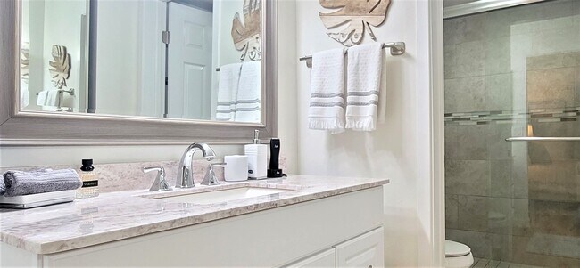 Building Photo - 157 Brackenwood Rd