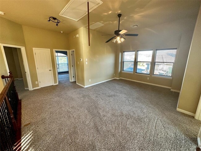 Building Photo - 3713 Broadwinged Hawk Cove