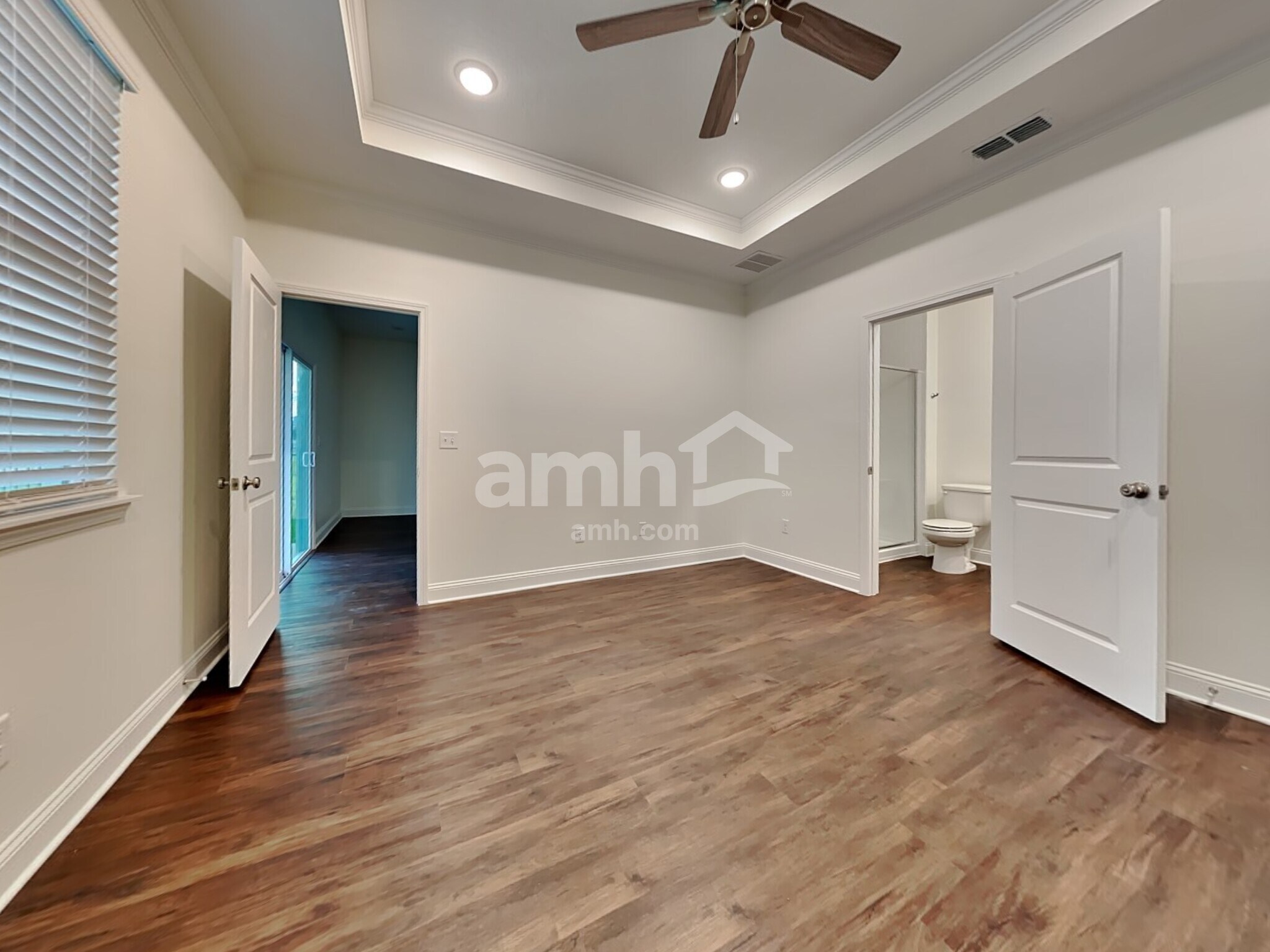 Building Photo - 579 Onate Cir