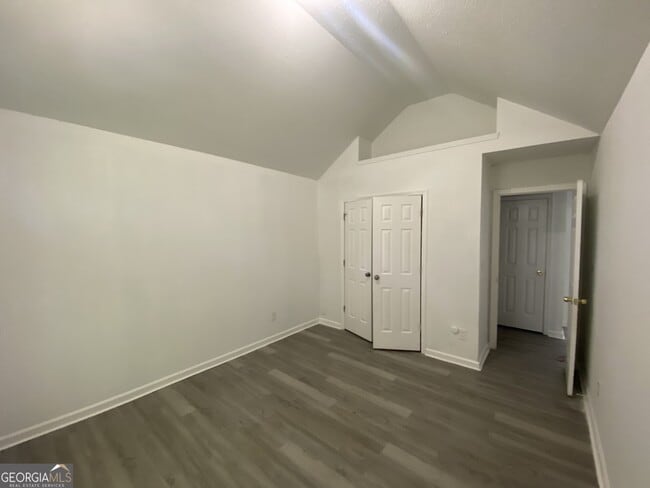 Building Photo - 2761 Rambling Way