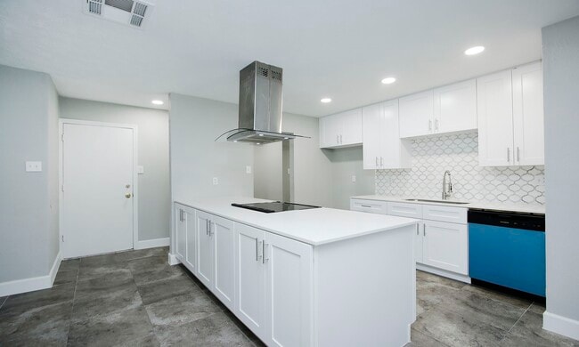 Building Photo - 17407 Autumn Trails Ln