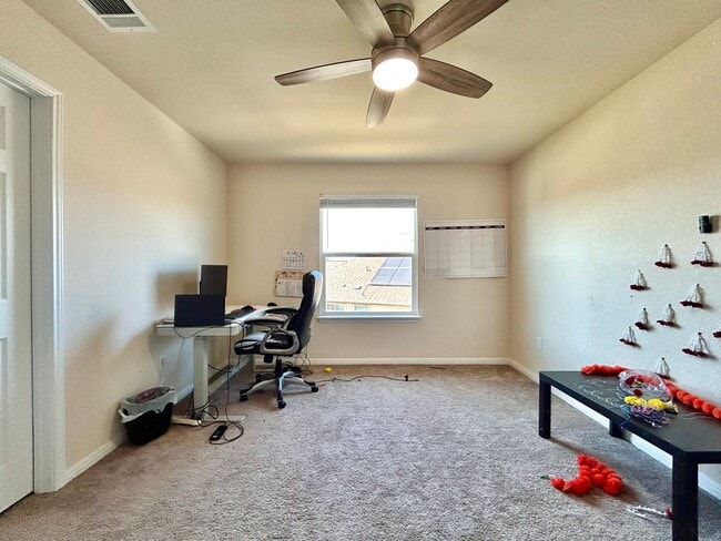 Building Photo - 445 Arrowhead Vine St