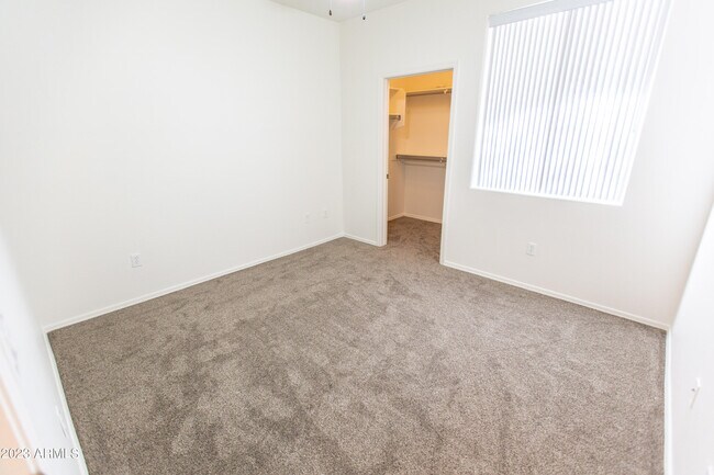 Building Photo - 29606 N Tatum Blvd