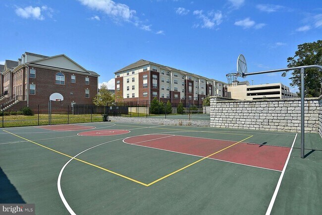 Building Photo - 9063 Galvin Ln