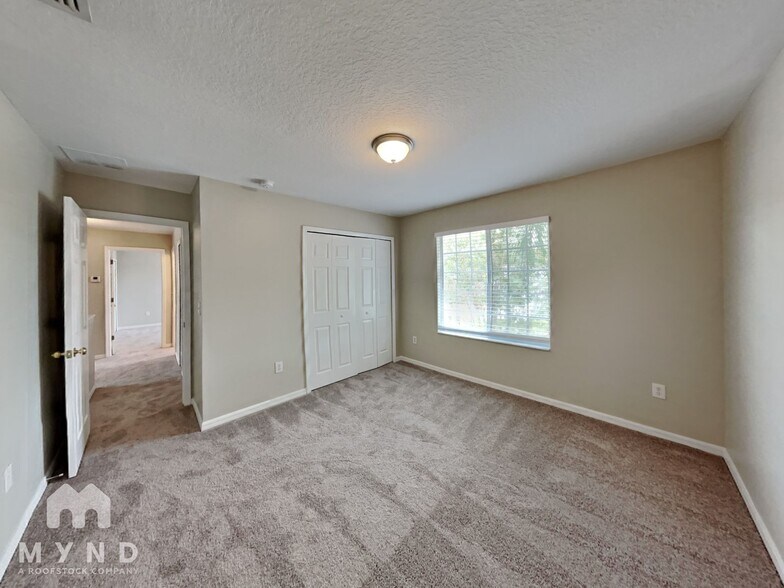Building Photo - 4852 Barchetta Dr