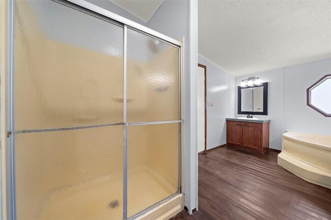 Building Photo - 16504 Brittany Way
