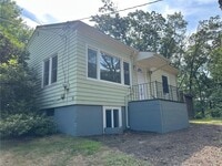 Building Photo - 36 Crowell St