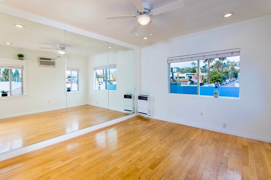 Building Photo - 1650 Winona Blvd