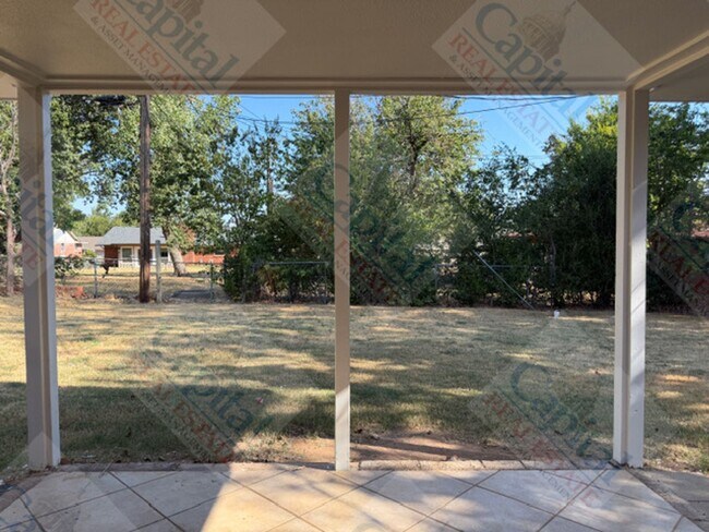 Building Photo - 4605 NW 60th St
