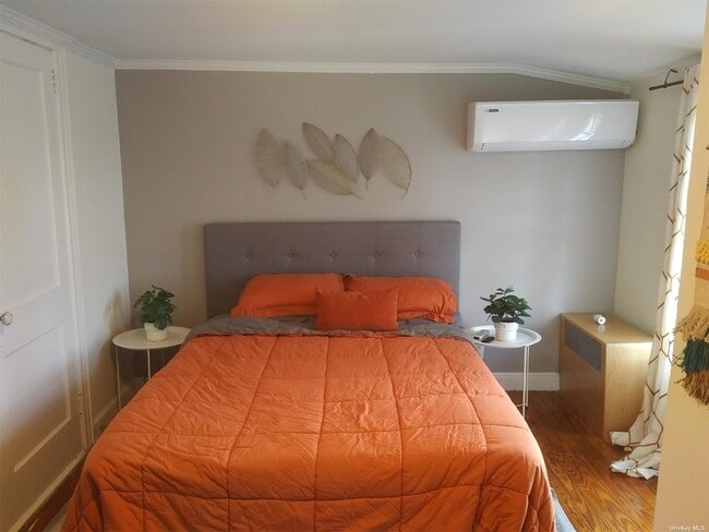 Building Photo - 164-03 119th Ave