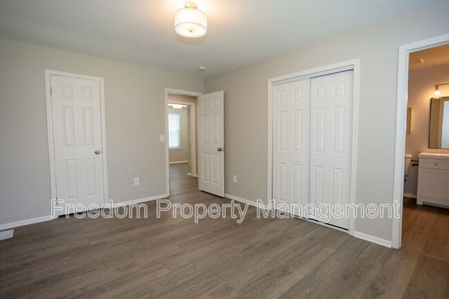 Building Photo - 10116 Wimbledon Ct