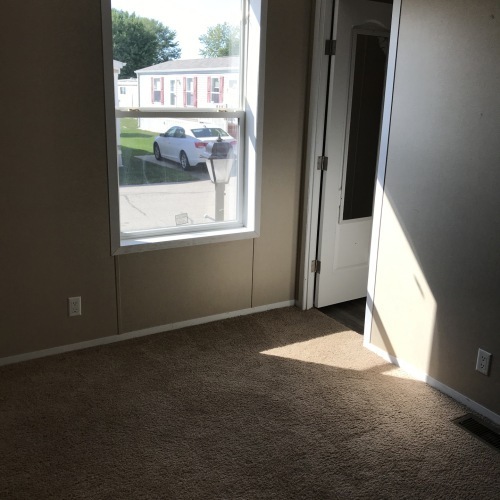 Building Photo - Newly remodeled 2 bed home, perfect for en...