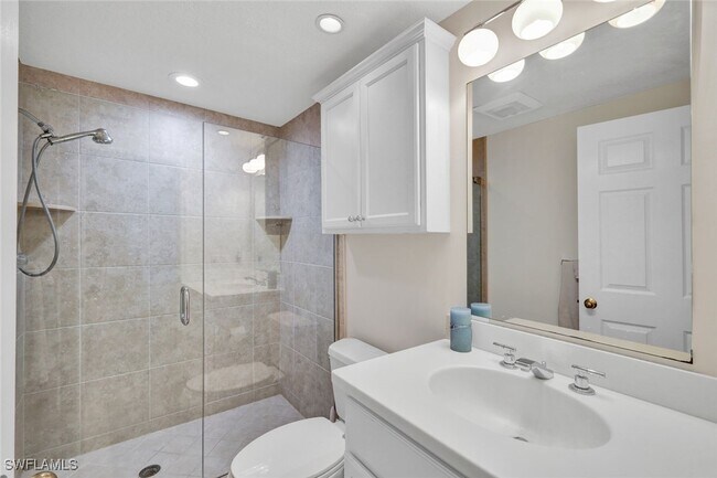 Building Photo - 262 Barefoot Beach Blvd