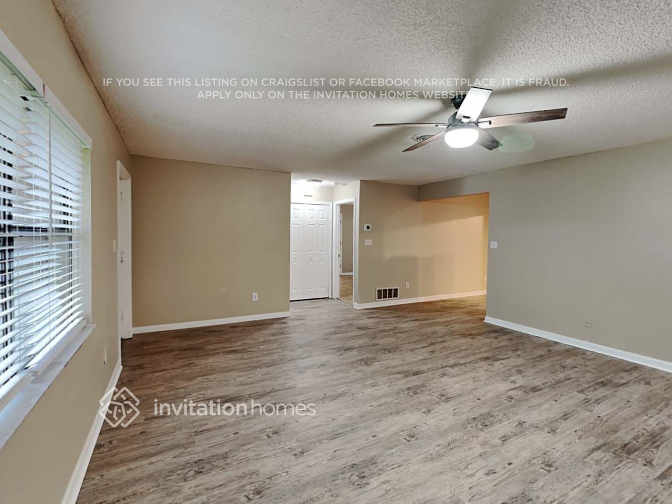 Building Photo - 5206 Tangerine Ave