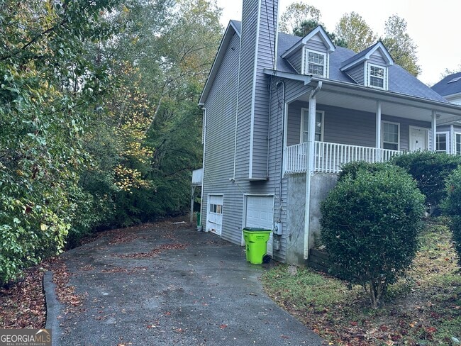 Building Photo - 1331 Colt Ridge Dr SE