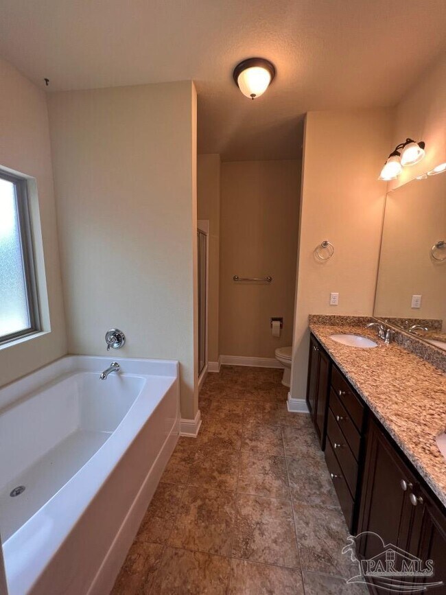 Building Photo - 3903 Tuscany Way