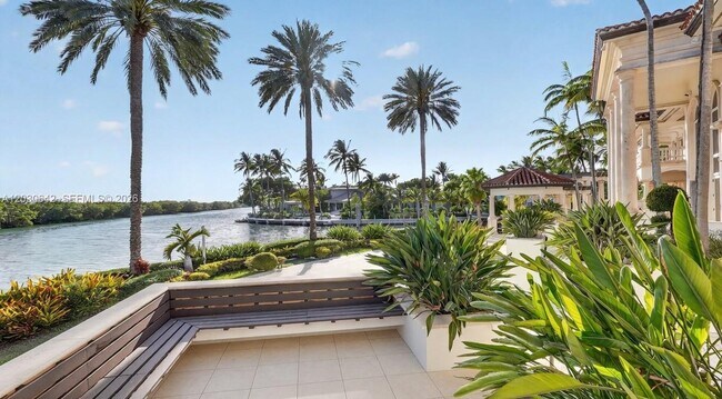 Building Photo - 260 Cape Florida Dr