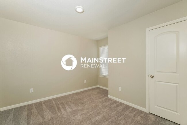 Building Photo - 3 Bedroom Pet-Friendly Home in San Antonio, TX with Main Street Renewal