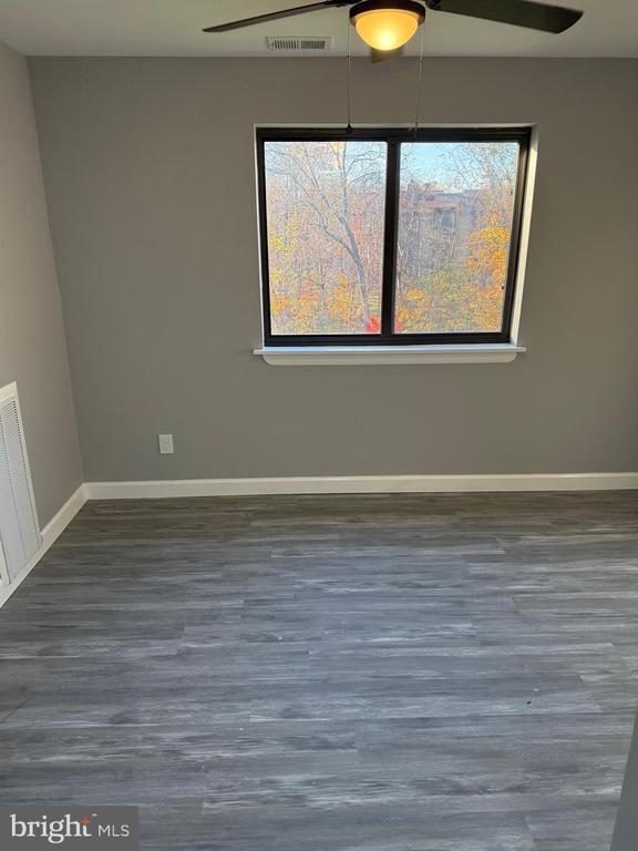 Building Photo - 6029 Majors Ln