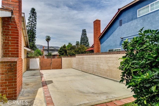Building Photo - 440 Coronado St