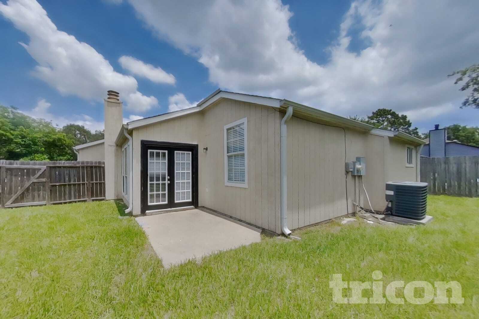 Building Photo - 18311 Autumn Trails Ln