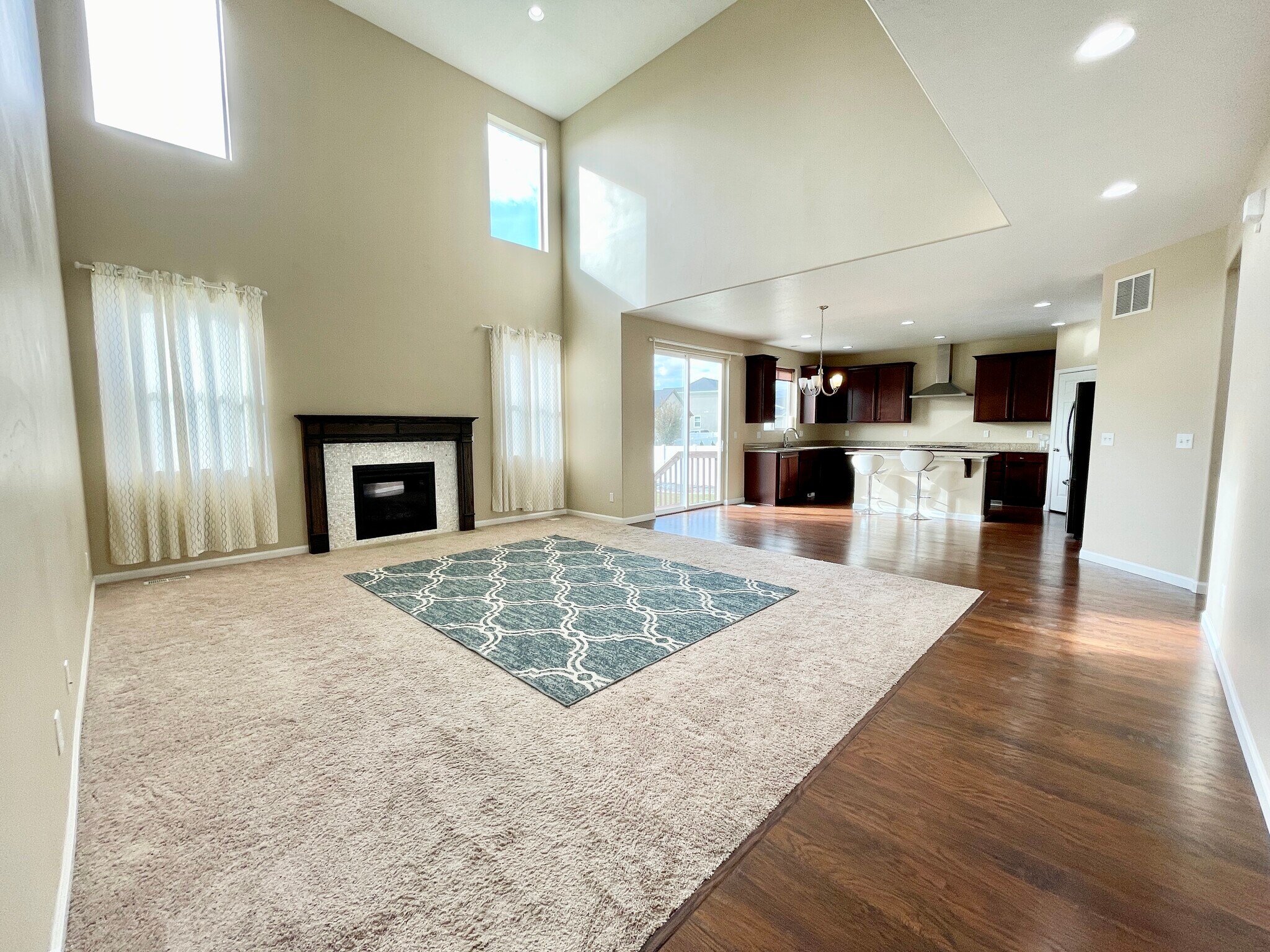 Building Photo - 3859 W Young Lucerne Cir