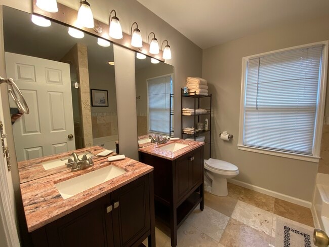 Building Photo - 3209 Ivory Trail